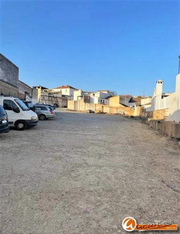 Terreno en calle Granada, 89