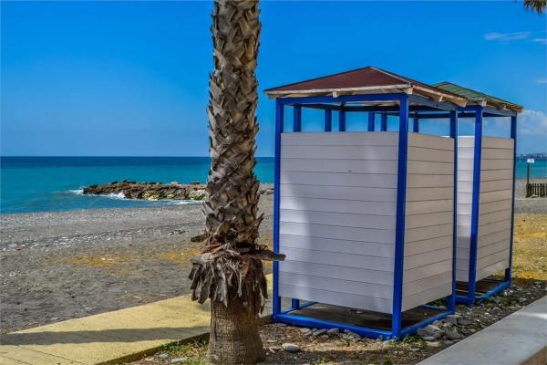 Terreno en avenida Las Palmeras de Baviera