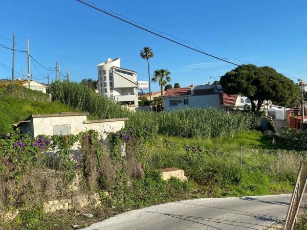 Terreno en calle de los Fresnos, 23