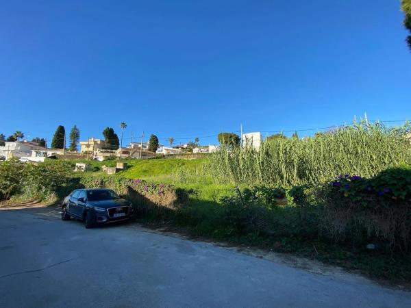 Terreno en calle de los Fresnos, 23