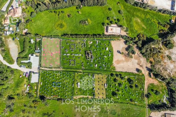Terreno en calle Casas del Padrón, 10