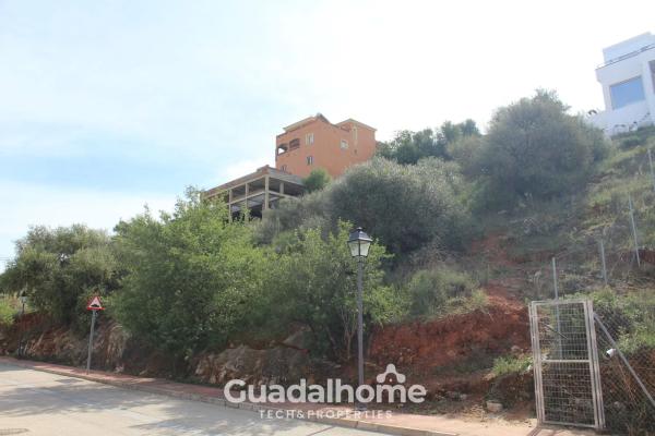 Terreno en calle Hebe