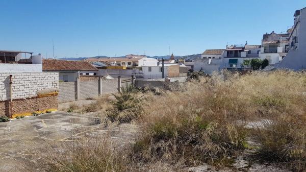 Terreno en calle Estrella