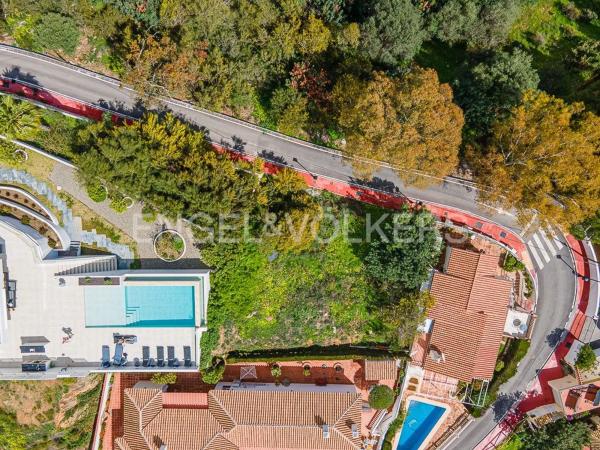 Terreno en calle Jilguero