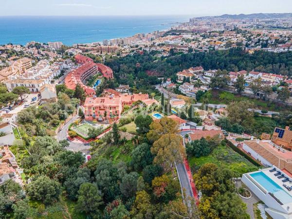 Terreno en calle Jilguero