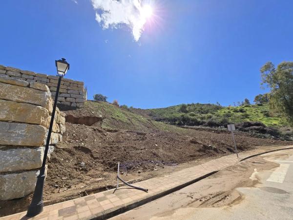 Terreno en Urbanización Cala Golf, 12