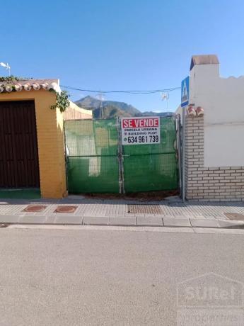 Terreno en calle Romeral Alto