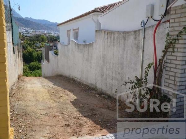 Terreno en calle Romeral Alto