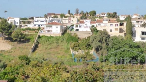Terreno en calle Romeral Alto