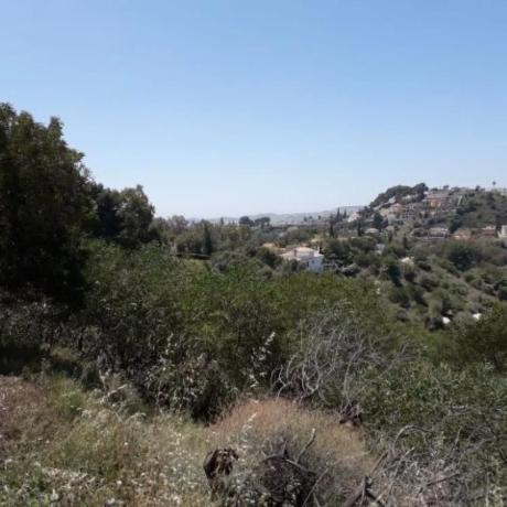 Terreno en calle Paraisos Los Urb Campomijas