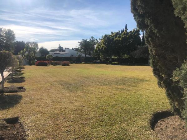 Terreno en Barrio Guadalmina Alta