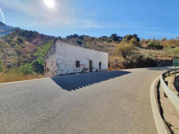 Terreno en calle Puerto Goñi