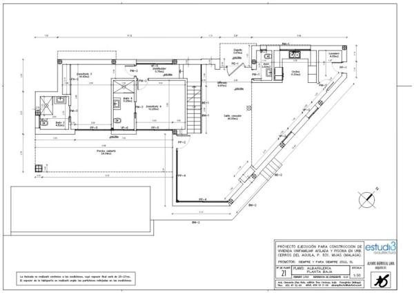 Terreno en avenida Aguila Coronada