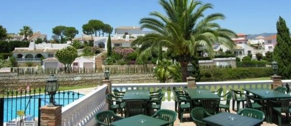 Terreno en avenida Aguila Coronada