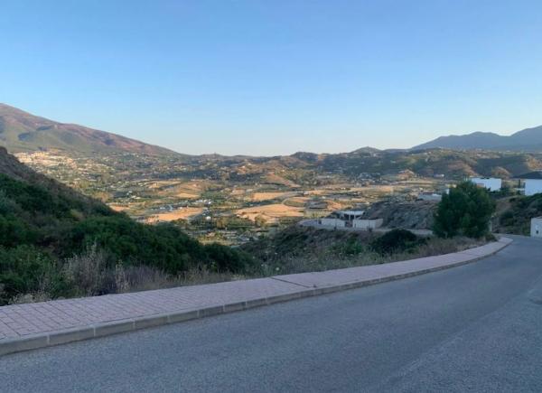 Terreno en Cl Avutarda