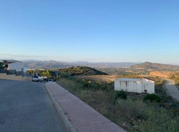 Terreno en calle Faisan, 84