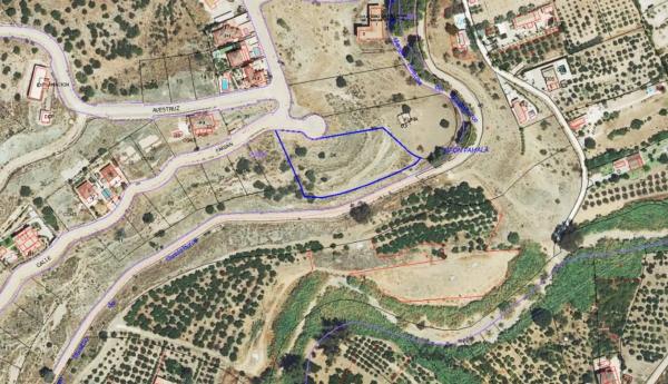 Terreno en calle Faisan, 84