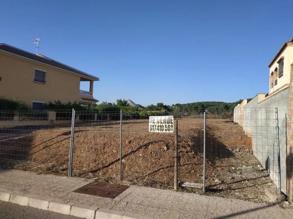 Terreno en calle Doctor Isidro Montoro, 11