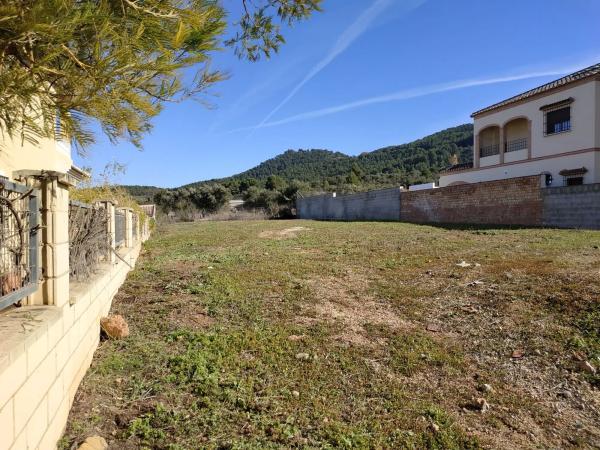 Terreno en calle Doctor Isidro Montoro, 11