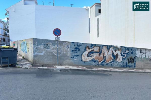 Terreno en calle Felicidad, 25