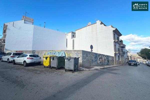 Terreno en calle Felicidad, 25