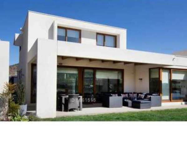 Terreno en calle Mimosas, 16