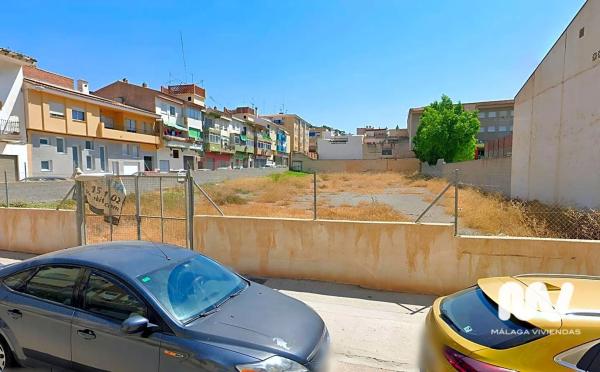Terreno en calle Tejeda