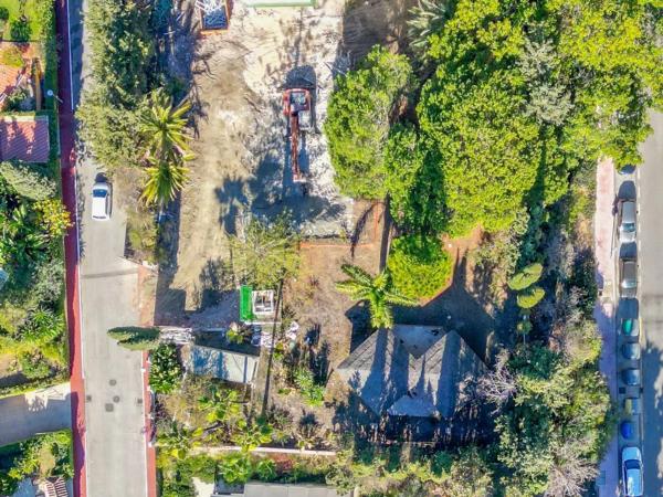 Terreno en calle Turín, 44