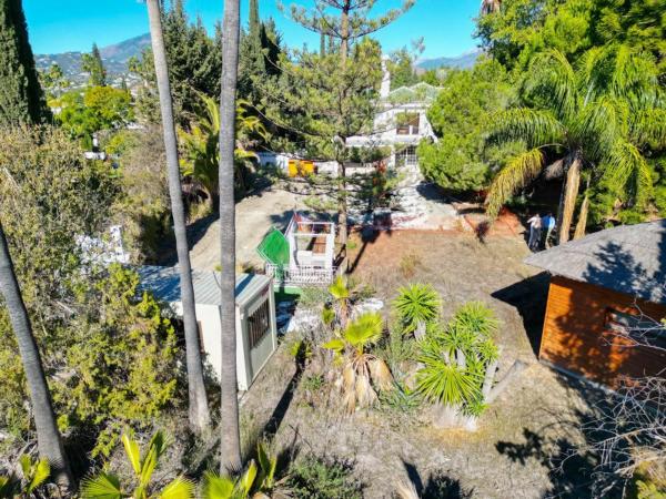 Terreno en calle Turín, 44