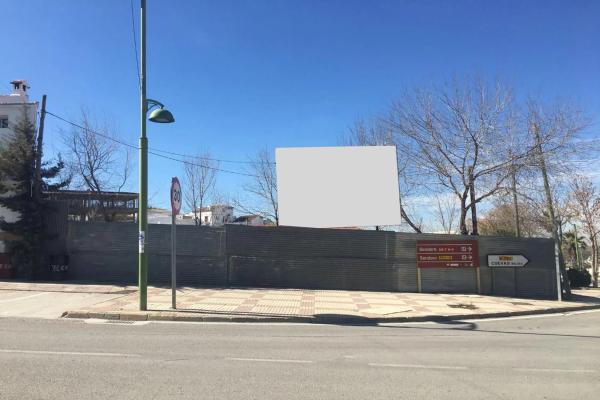 Terreno en calle Granada, 101