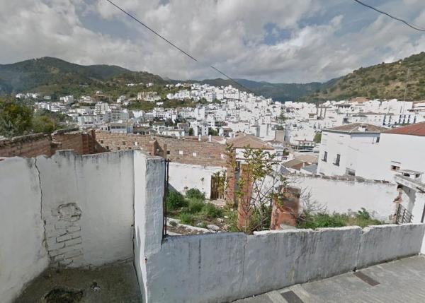 Terreno en calle Puerto Egido s/n