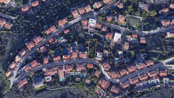 Terreno en calle Fino