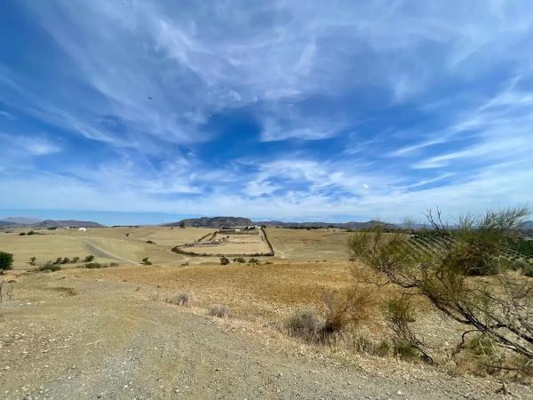 Terreno en carretera de los Carril de la Loma