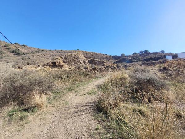 Terreno en calle Huelva de Calahonda, 3