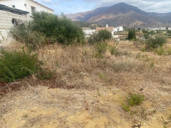 Terreno en calle Guatemala, 5