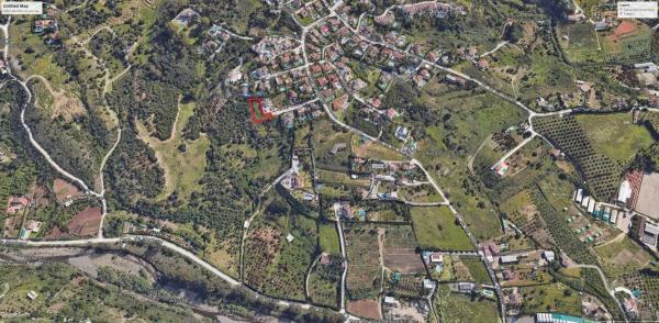 Terreno en calle del Alcornoque, 10