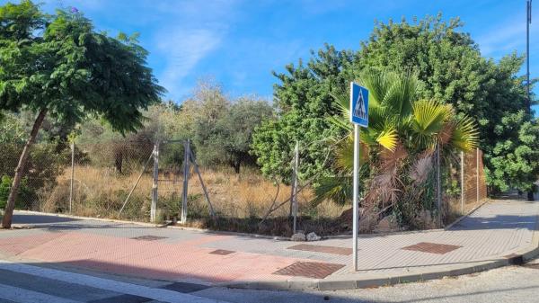 Terreno en calle Túnez, 19