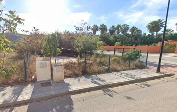 Terreno en calle Túnez, 19