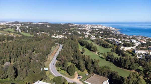 Terreno en Barrio Calaburra - Chaparral