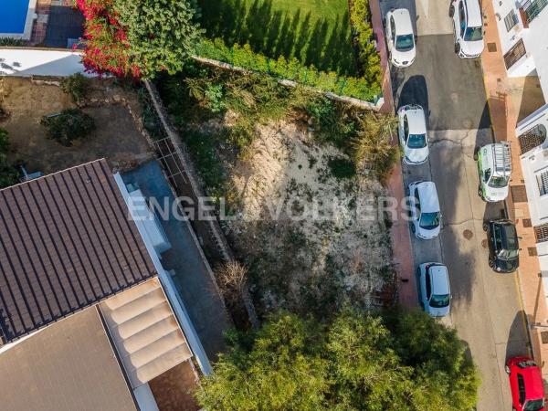 Terreno en calle Comuneros