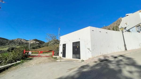 Terreno en calle Uriqui