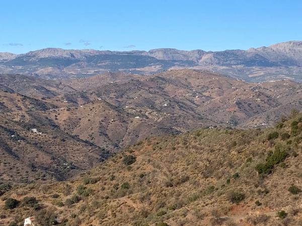 Terreno en Barrio Pinares de San Antón
