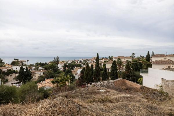 Terreno en Av Golf De Riviera 23 Casa Mariposa 29649 Mijas (málaga)