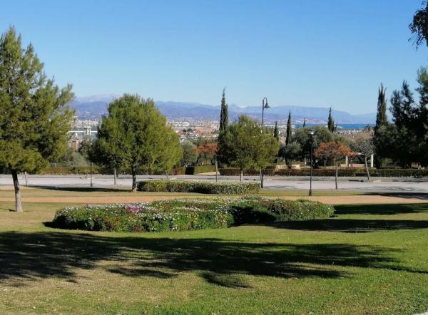 Terreno en calle Uganda s/n