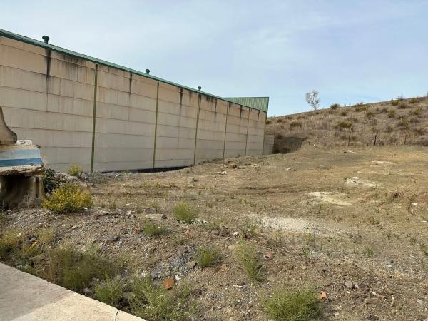 Terreno en Vicente Alexandre, 10