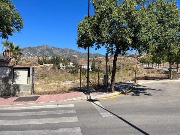 Terreno en calle Comunera María Pacheco, 52
