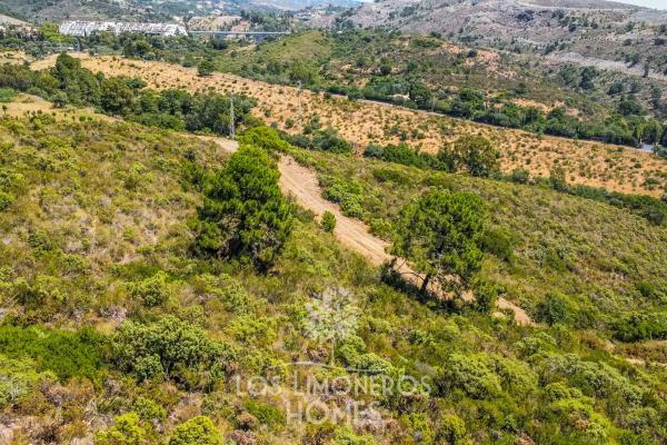 Terreno en camino del Reloj, 41