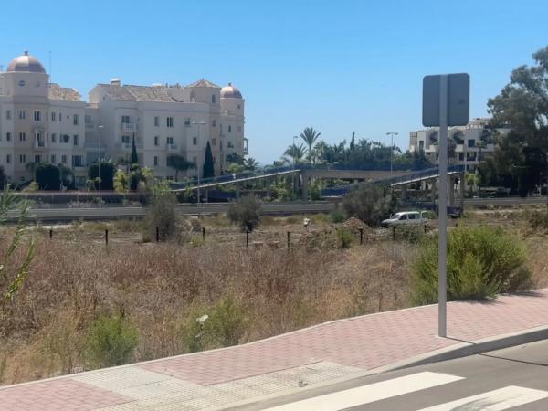 Terreno en calle Periana, 40