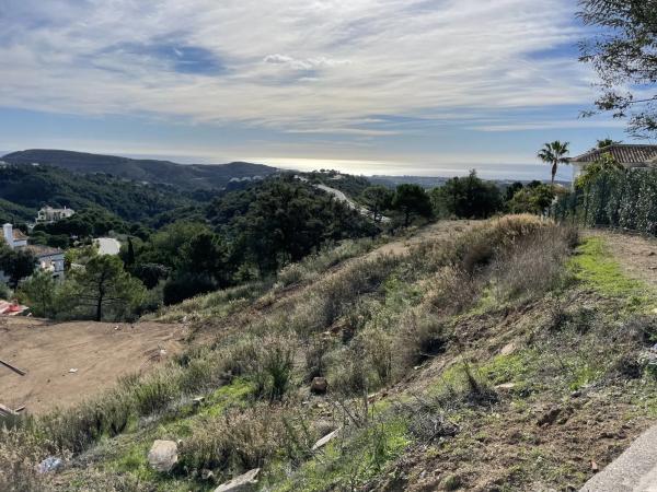 Terreno en Montemayor-Marbella Club