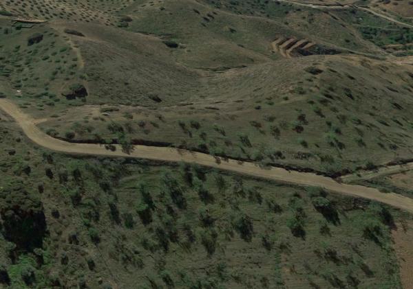 Terreno en Terreno con parte de casa en ruinas, 1